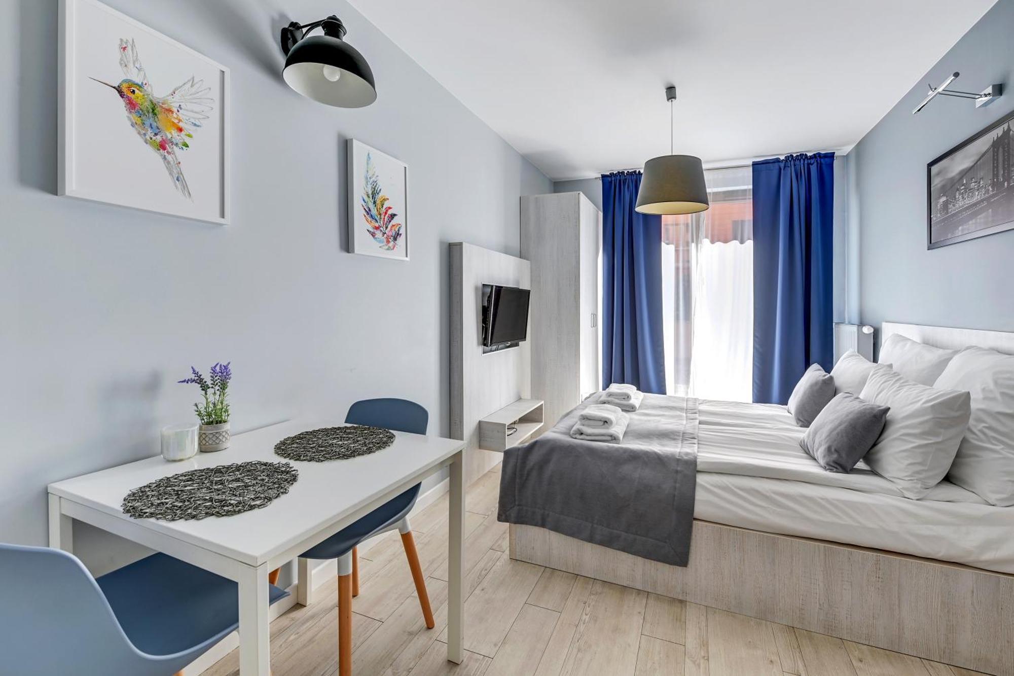 Aura Island Riverside By Downtown Apartments Gdansk Room photo